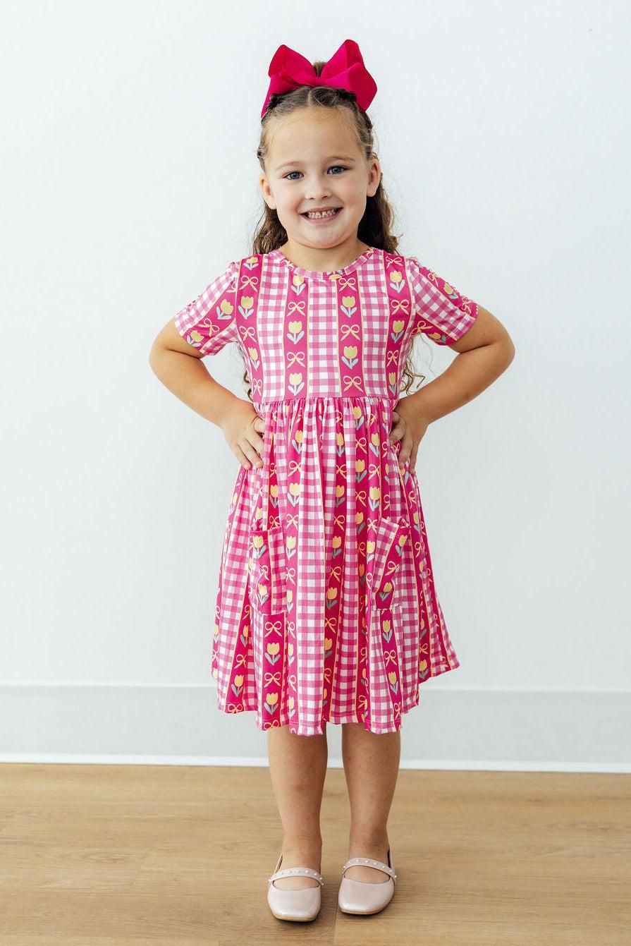 Robe tulipe à manches courtes et poches motif « Je t'aime beaucoup »