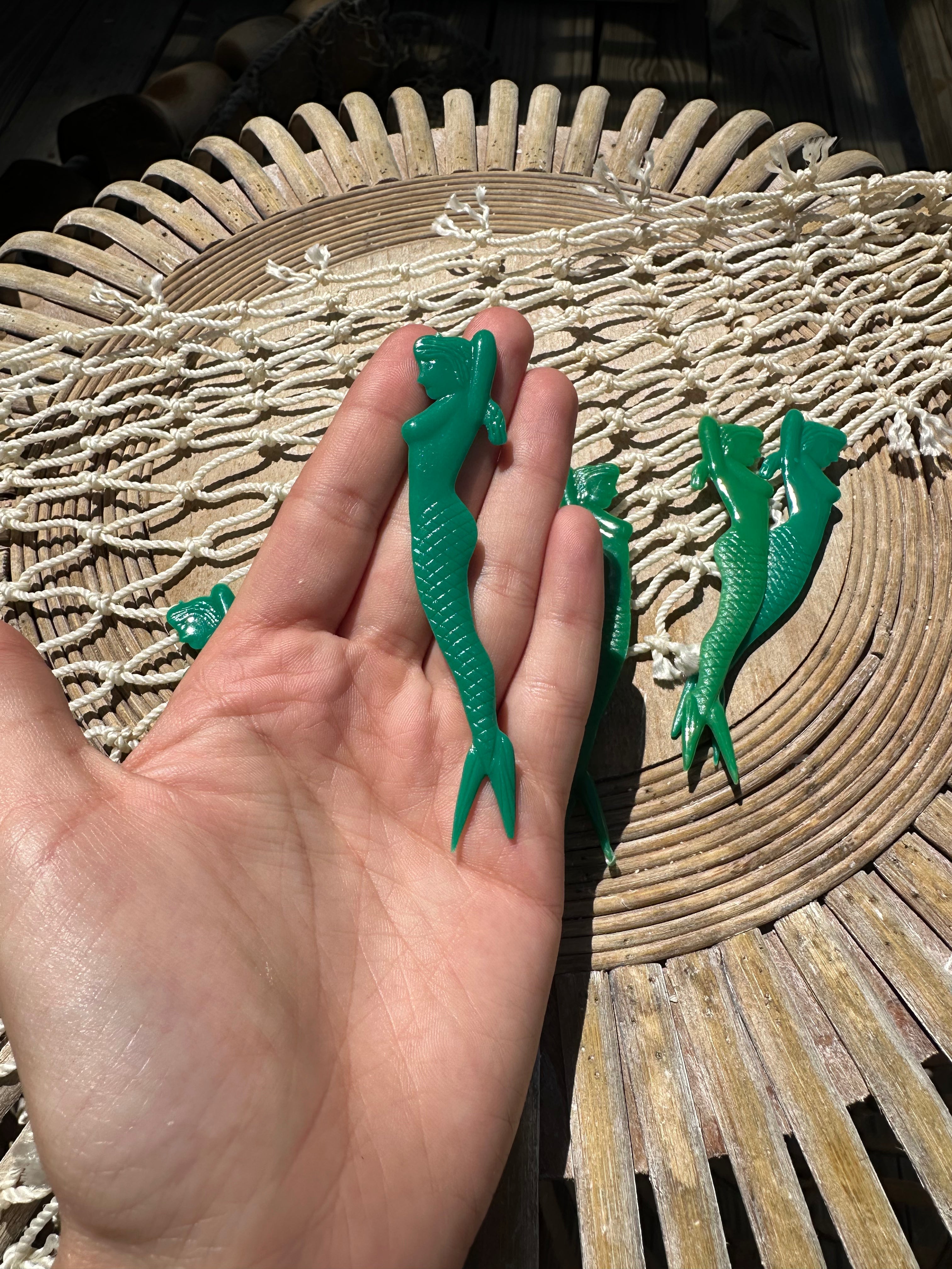 BULK 100 Party Pack 1950's Pin Up Mermaid Swizzle Skewers Sticks Cocktail Fork- Unique Garnish Picks