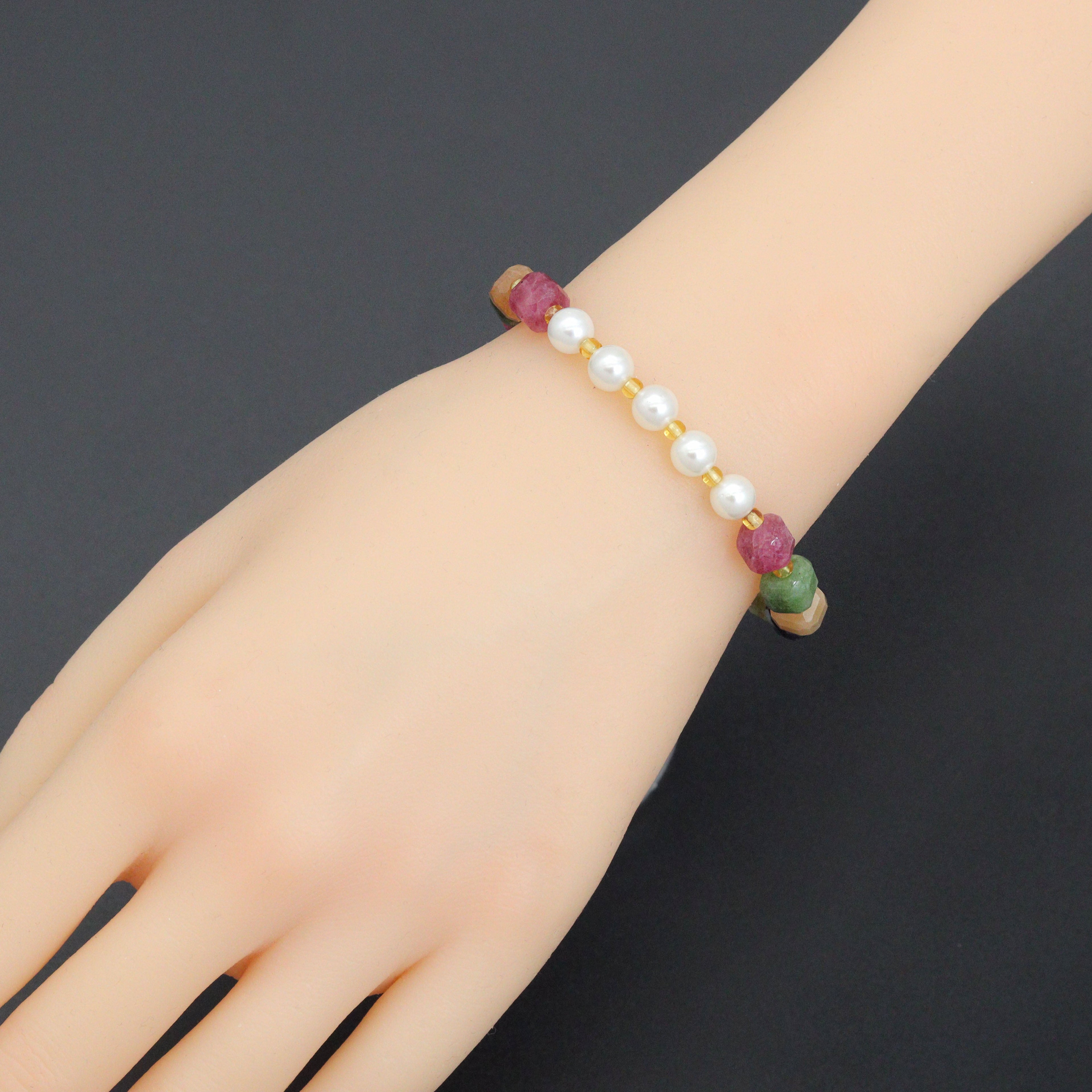 8mm Faceted Cube Jade with MOP Stretchy Bracelet, Sku#EF707-2
