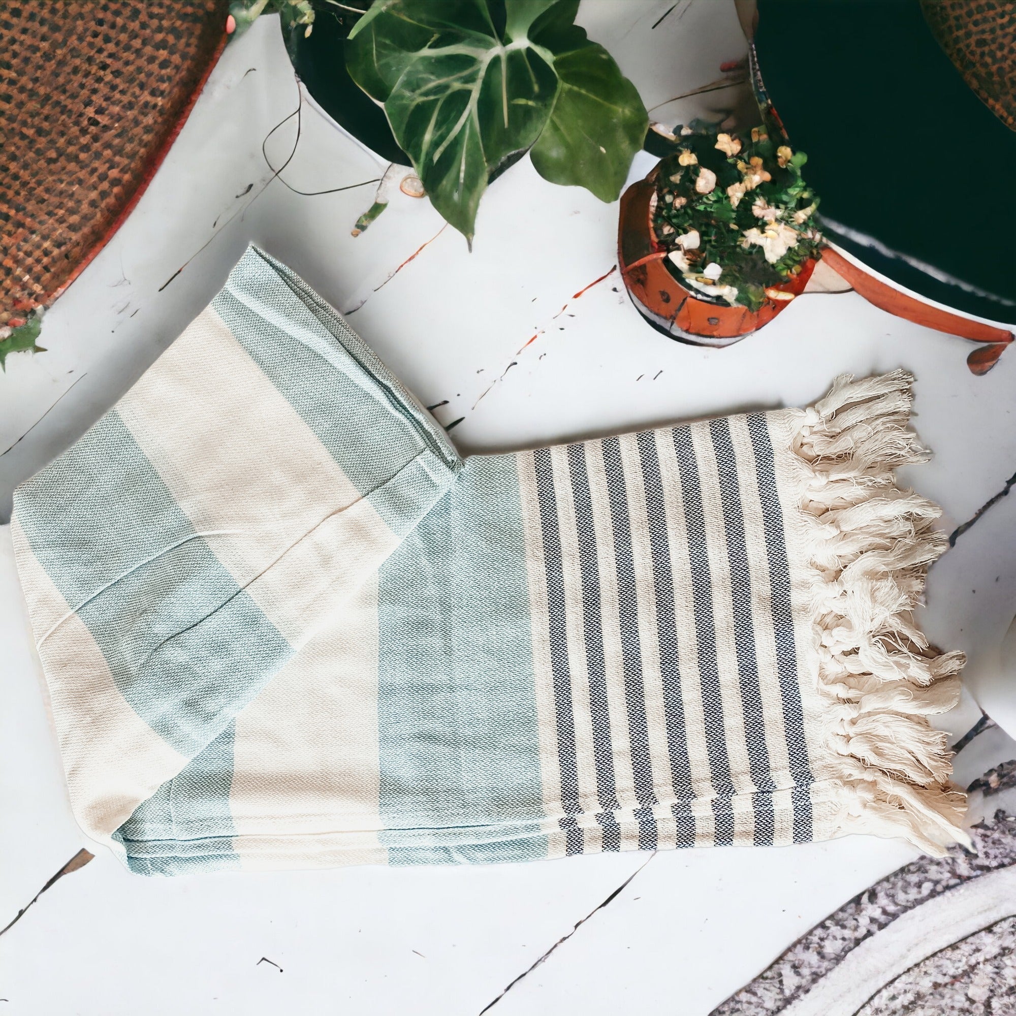 Mediterranean Cotton Bath Towel 180GSM Lightweight Gray Blue Summer
