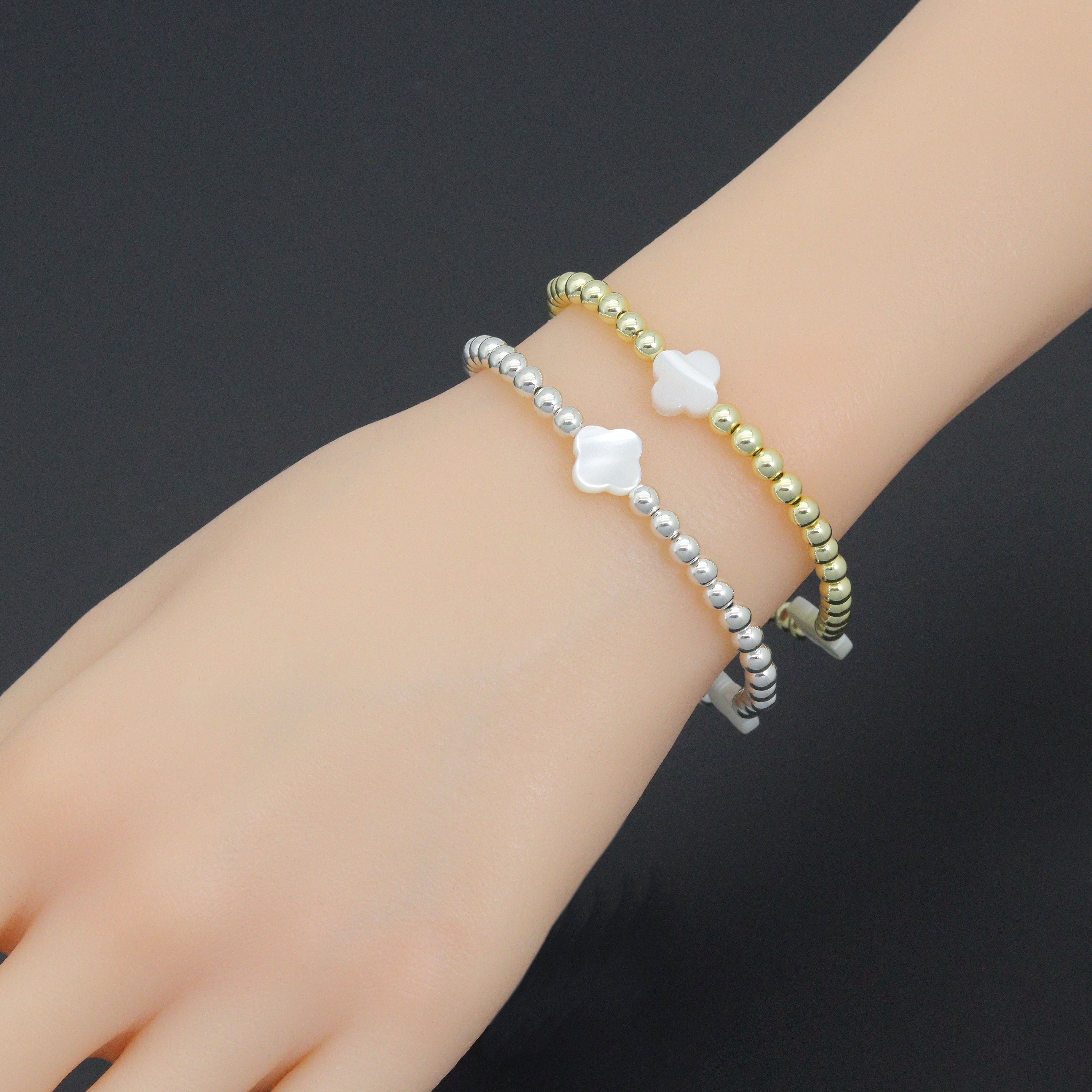 Hematite with Mother of Pearl Clover Stretchy Bracelet, Sku#EF772