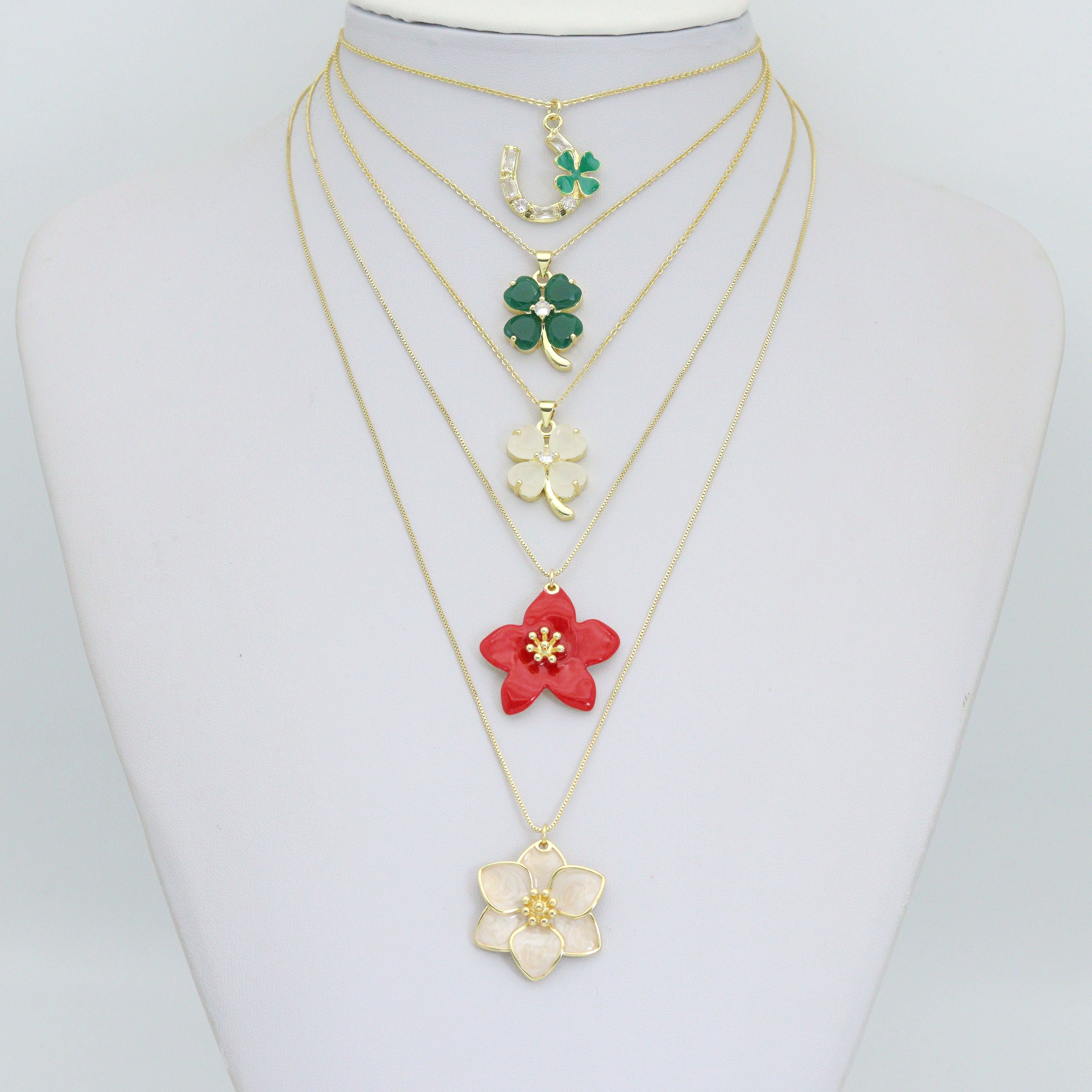 Lucky flower horseshoe, Clover Flower, large red white flower Charm Pendant, Sku#LK1285