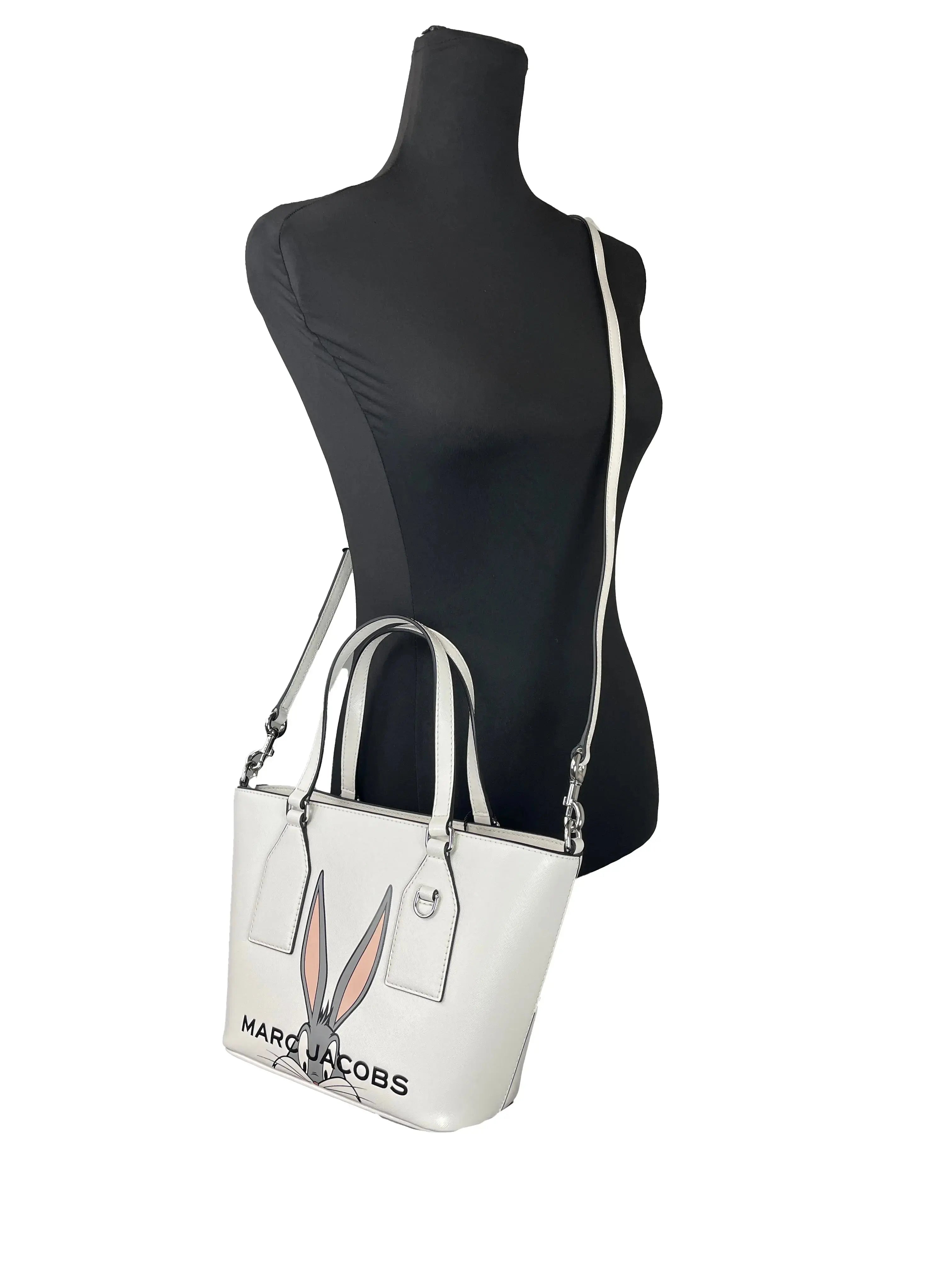 Sac bandoulière en cuir Marc Jacobs Bugs Bunny Dome – Looney Tunes