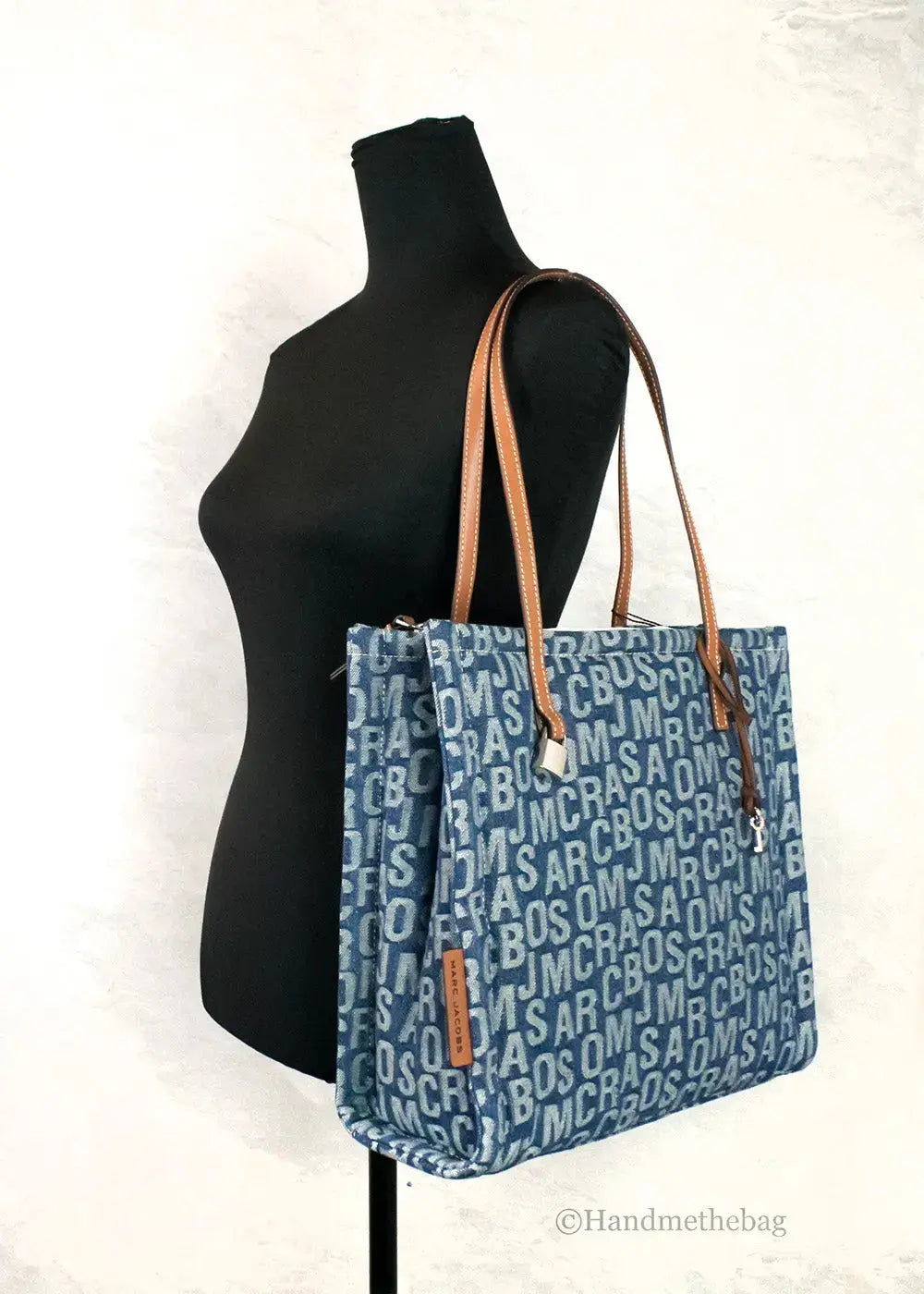 Marc Jacobs Le cabas en toile denim délavé The Washed Monogram Grind