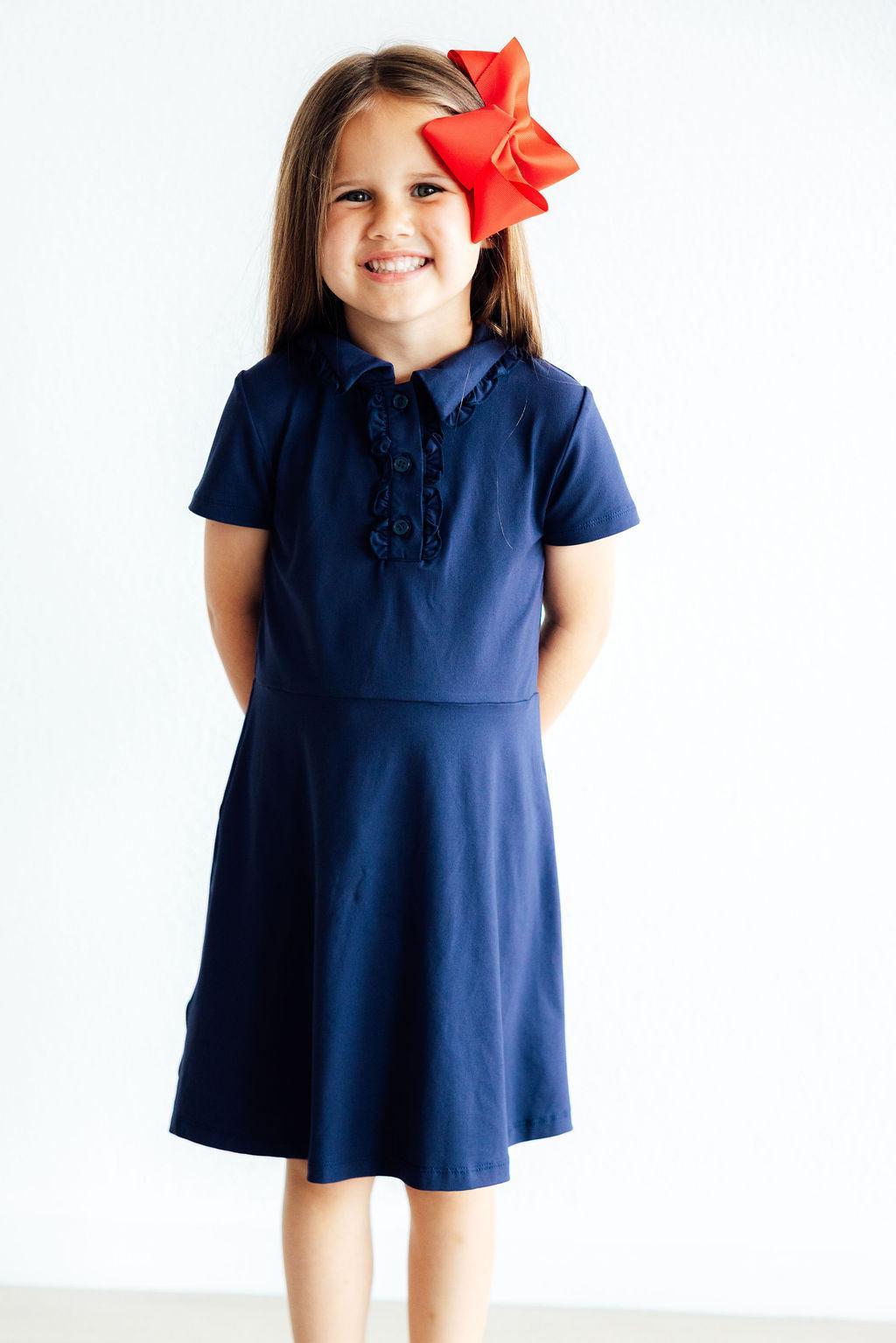 Robe polo marine à manches courtes