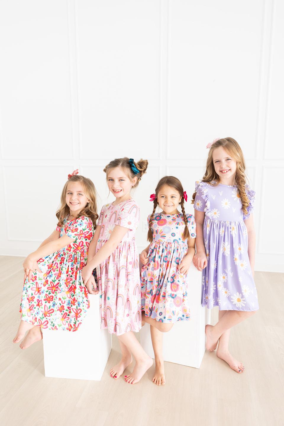 Robe Tournante Manches Courtes à Motif Floral Néon avec Poche
