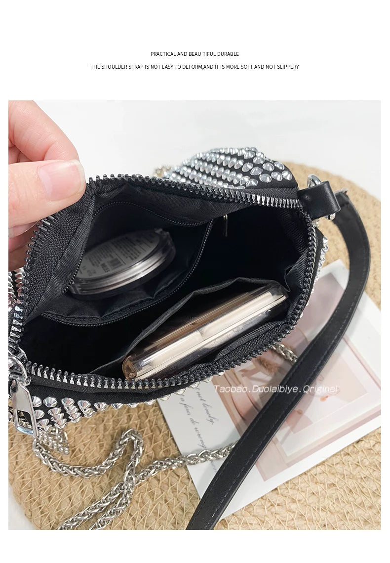 Nouveauté Sac carré tendance en strass | Sac sous le bras entièrement orné de diamants et petit sac à main à bandoulière pour femme (style japonais et coréen)