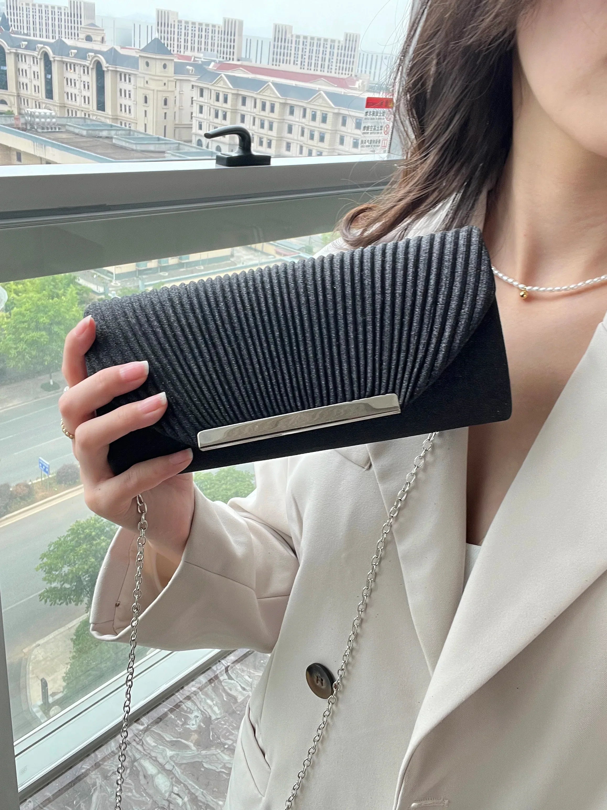 Pochette élégante et tendance | Sac de soirée à chaîne très tendance et sac à main de mariée ou de demoiselle d'honneur (prix d'usine)