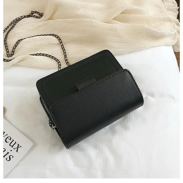 Sac à bandoulière pour femme de petite taille | Sac messager léger en cuir PU (Sac à main à rabat, Sac de voyage d'été pour femme)
