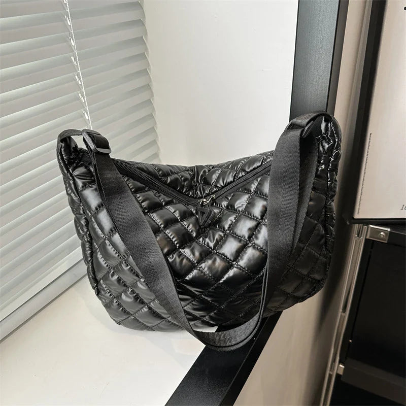 Sacs à main matelassés en nylon tendance pour femme | Sacs à poignée supérieure grande capacité et sacs bandoulière couleur unie (sacs à bandoulière d'hiver pour femme)