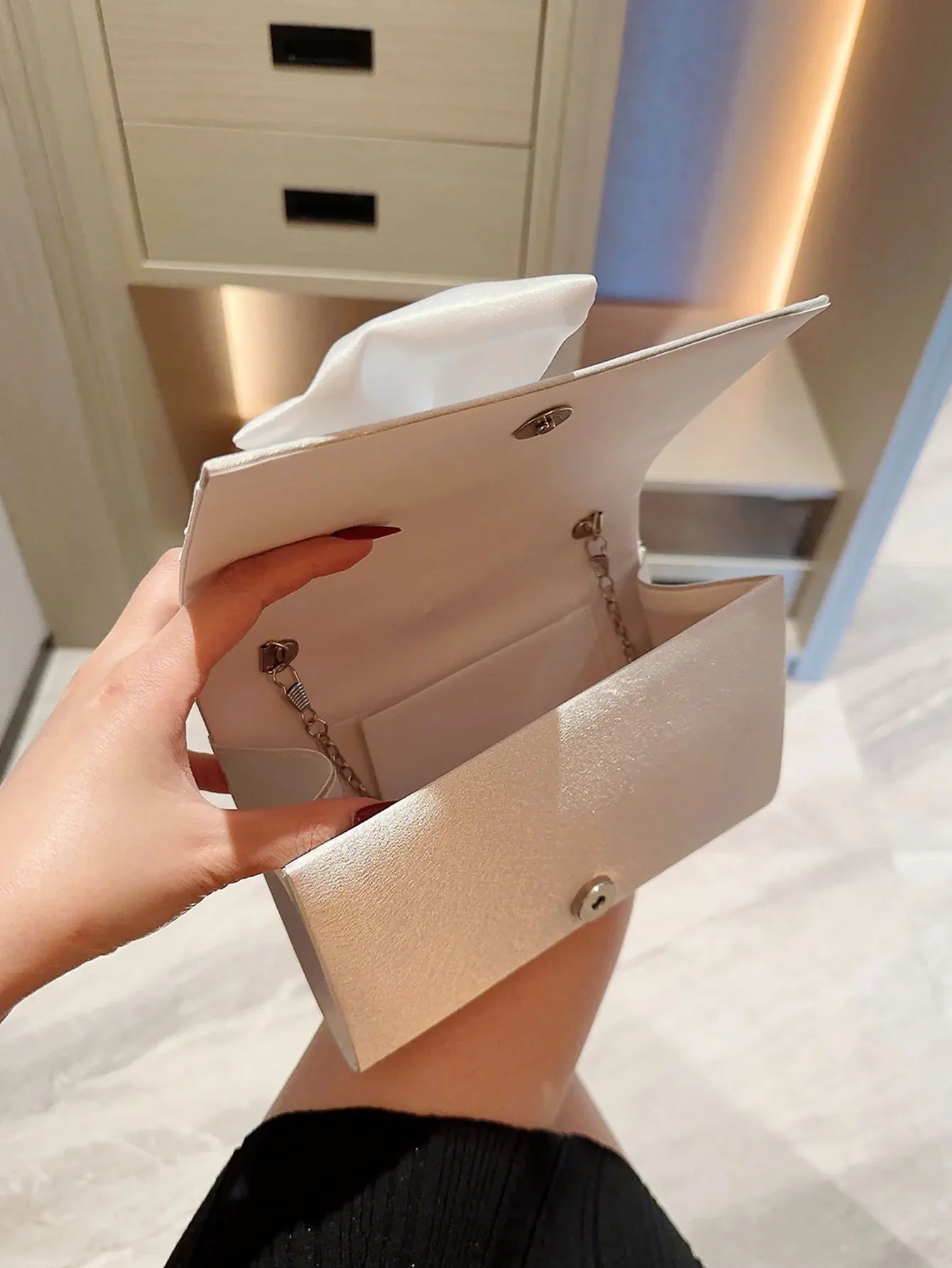 Pochette de Soirée Élégante Fleurie pour Femme | Sac de Mariage Blanc & Pochette de Banquet en Fausse Perle (Fête, Bal de Promo, Sac Habillé)