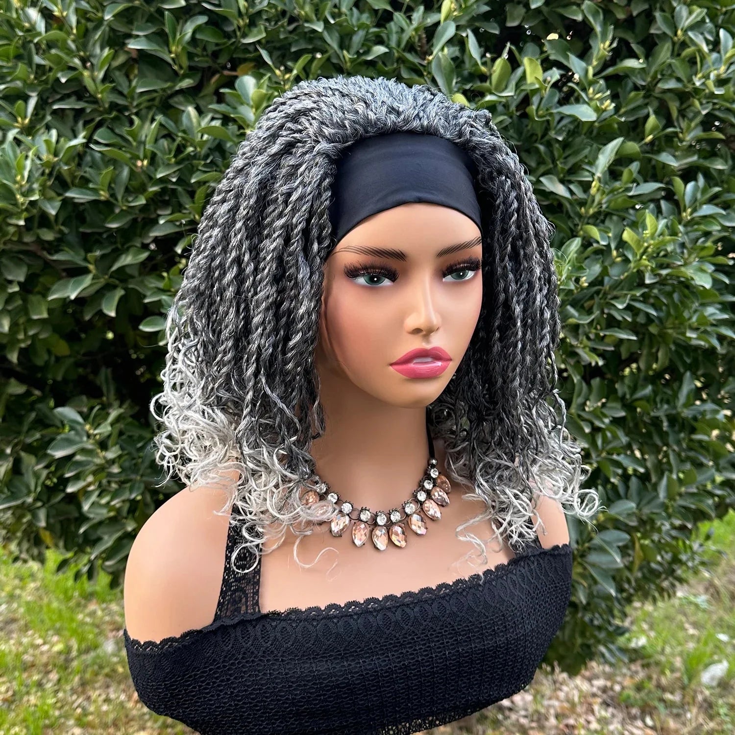 Perruque Bandeau Tressé Torsadé 12" | Tresses Courtes au Crochet | Perruque Synthétique pour Femmes Noires