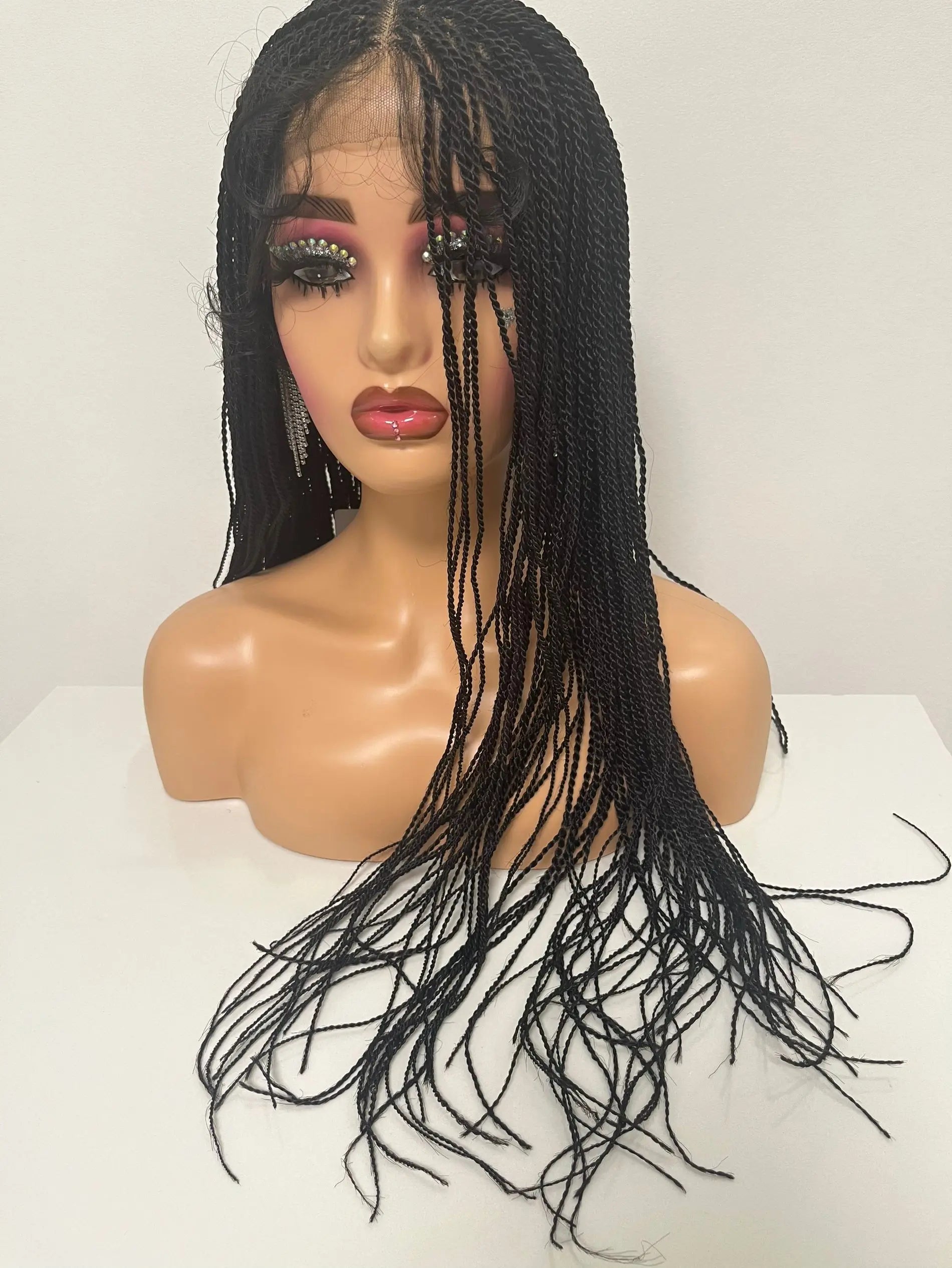 Perruque de tresses micro-torsadées de 28" | Style de tresses sénégalaises | Perruque Lace Front Transparente | Cheveux Kanekalon