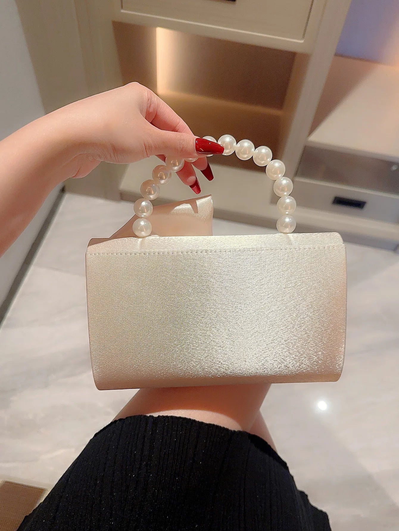 Pochette de Soirée Élégante Fleurie pour Femme | Sac de Mariage Blanc & Pochette de Banquet en Fausse Perle (Fête, Bal de Promo, Sac Habillé)