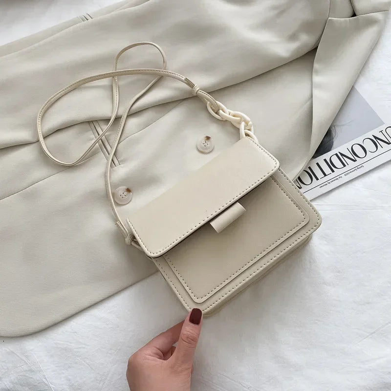 Sac à bandoulière pour femme de petite taille | Sac messager léger en cuir PU (Sac à main à rabat, Sac de voyage d'été pour femme)