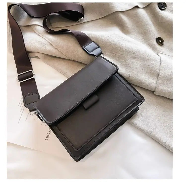 Sac à bandoulière pour femme de petite taille | Sac messager léger en cuir PU (Sac à main à rabat, Sac de voyage d'été pour femme)