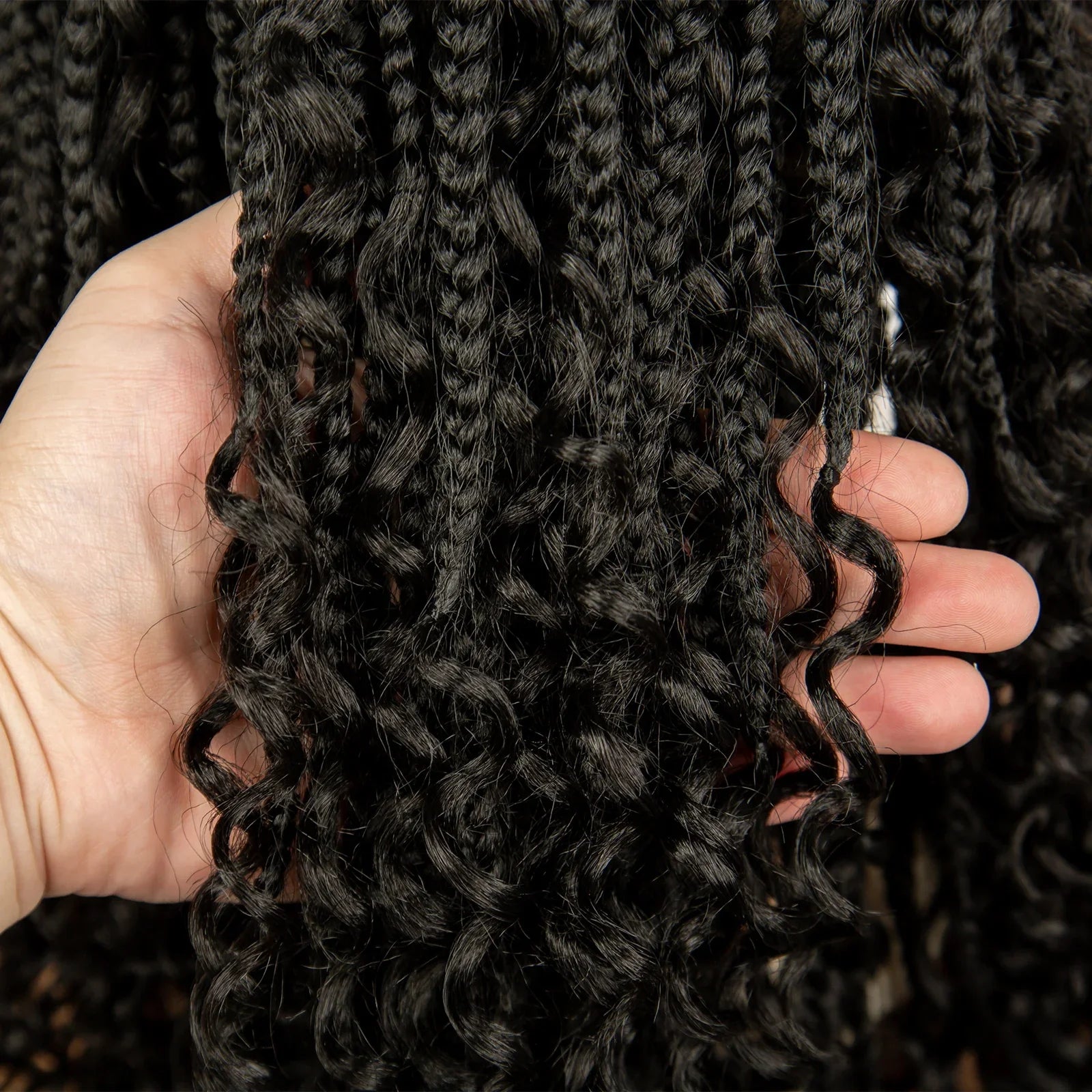 Perruque de tresses carrées bordeaux 14" | Entièrement lacée | Fibre Kanekalon | Tresses bohèmes | Pour femmes