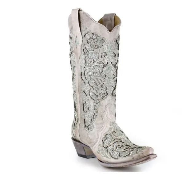 Bottes de cowgirl à talons hauts style western avec fleurs ajourées et strass – Sexy