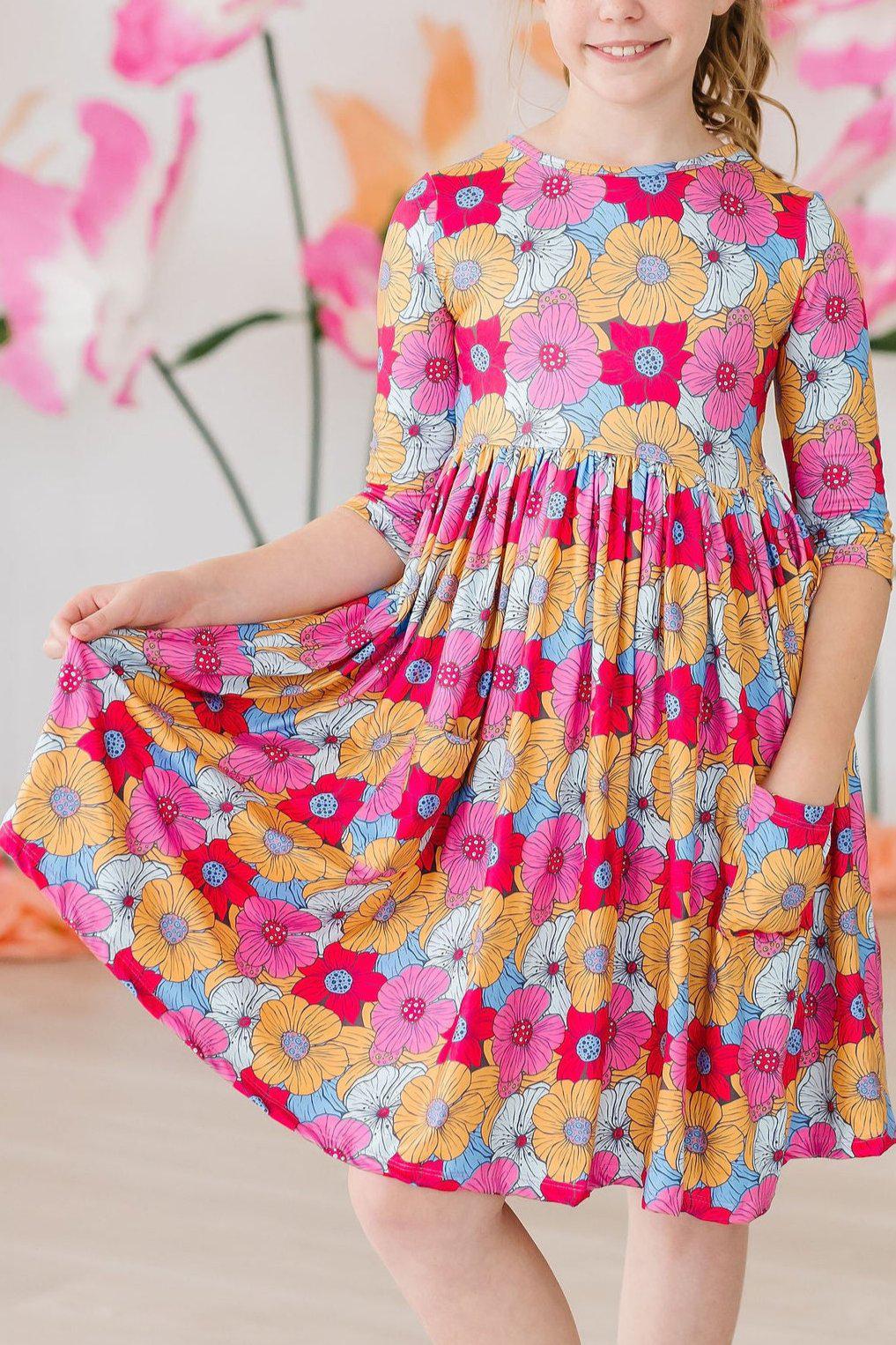SOLDES Robe tourbillonnante à manches 3/4 et poches Wonderland Floral