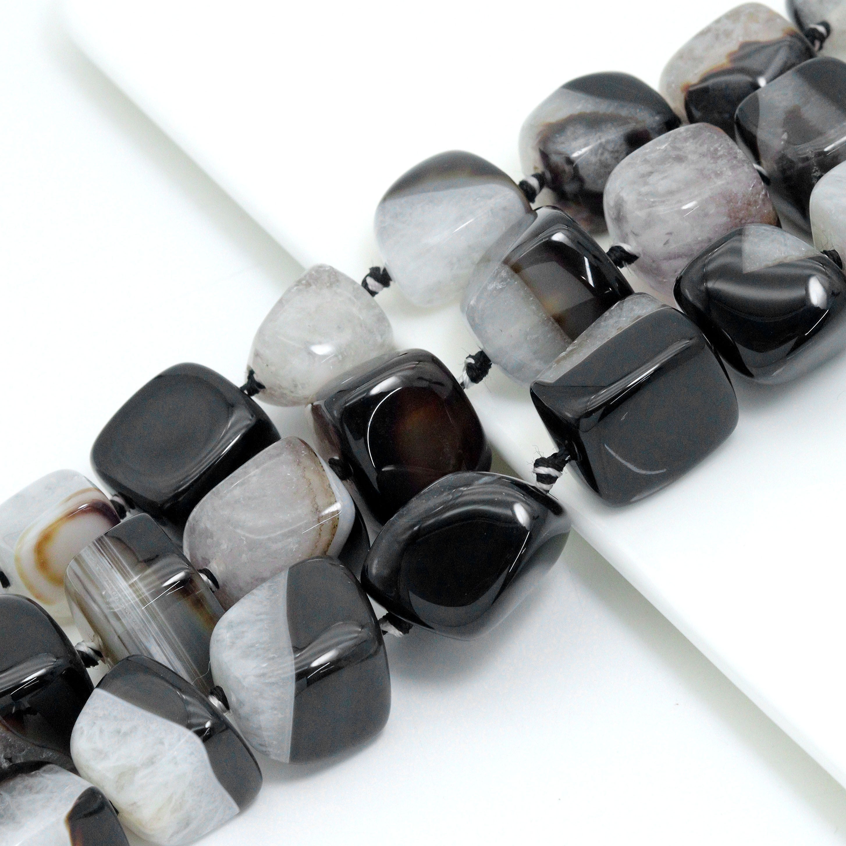 17-20mm Irregular Chunk White Black Druzy Agate, Sku#YK30