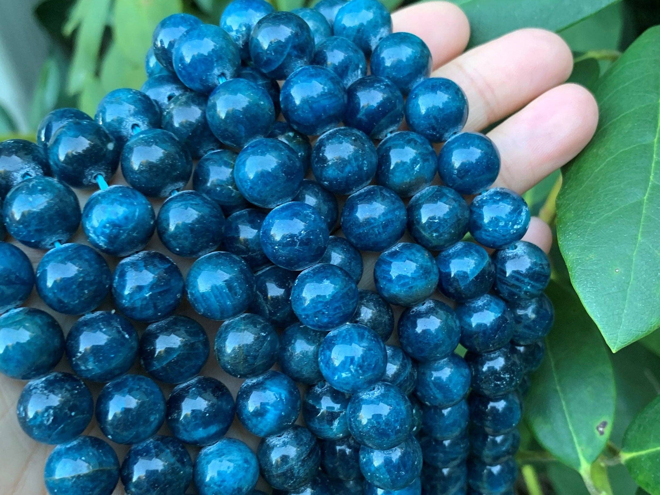 High Quality Natural Apatite, 10mm/12mm Round Smooth Natural Apatite Beads, Blue Gemstone Beads 15.5 full strand, Sku#R303