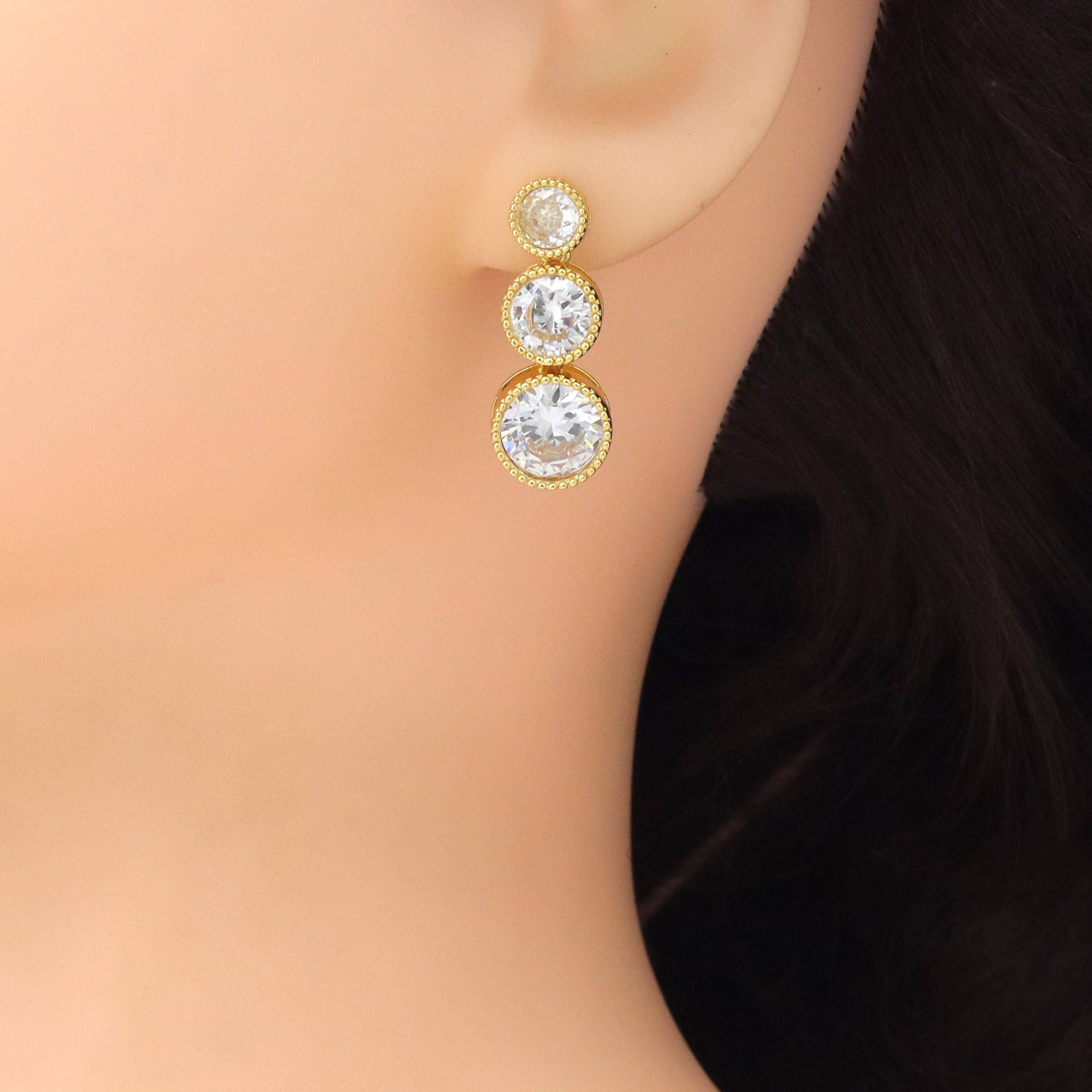 Big Crystal Graduate Round Stud Earrings, Sku#LX709