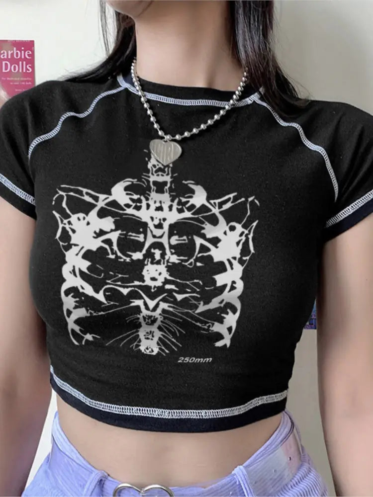 Aesthetic Skull Girl T-Shirt - Y2K Black Vintage Style - # GIAA23510024