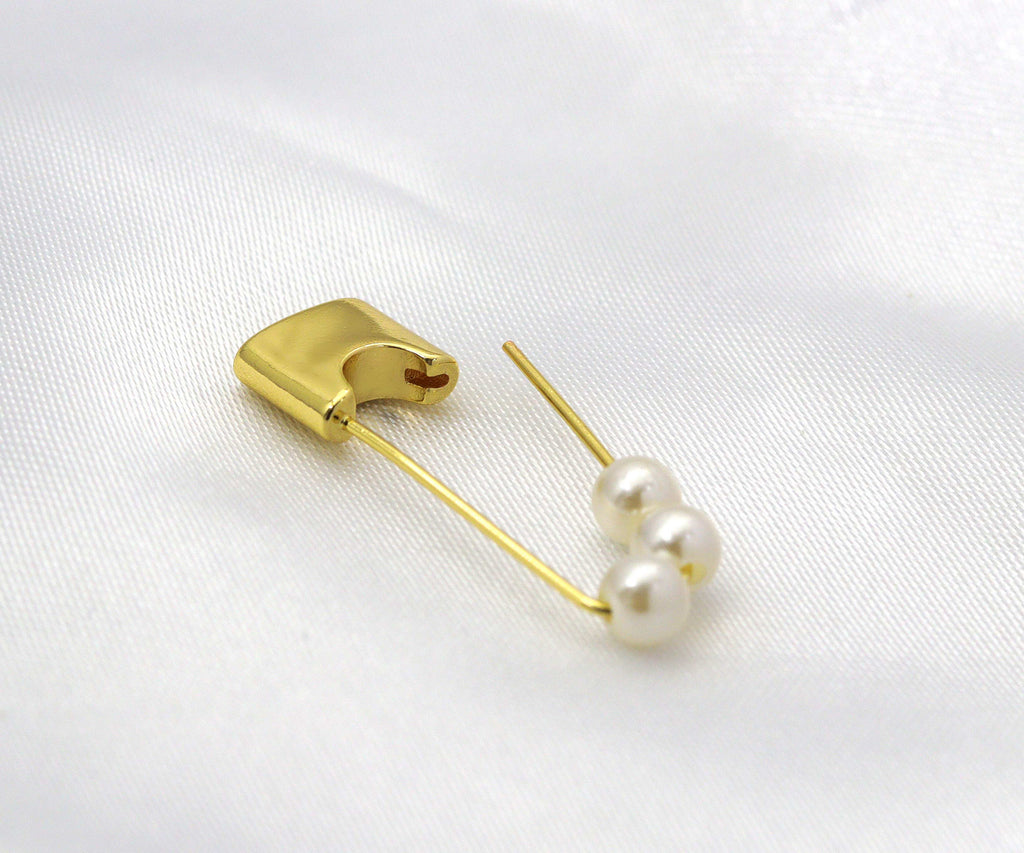 Gold Safety Pin with Pearl Huggie Earrings, Sku#LX40