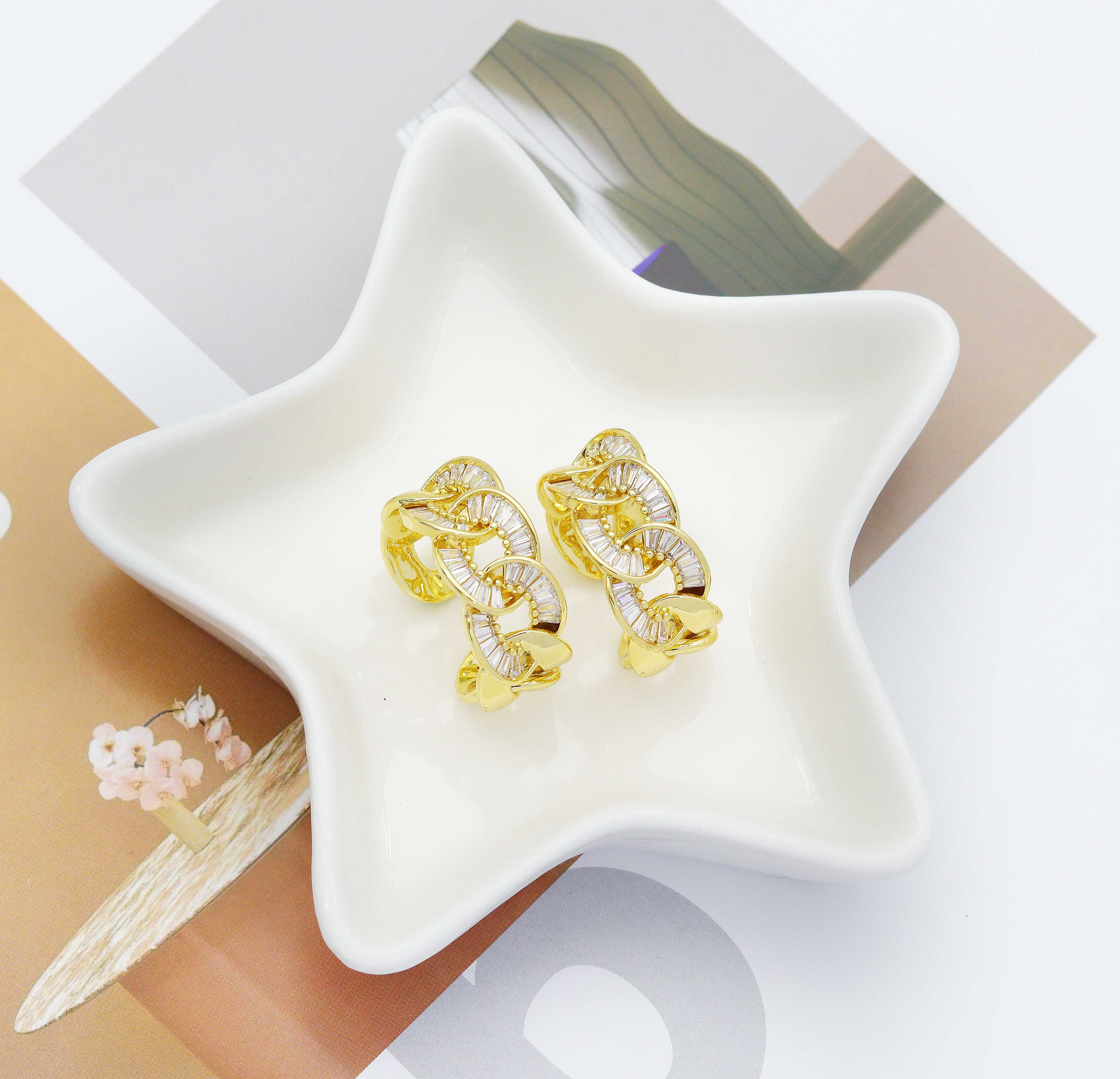 CZ Oval Link Adjustable Ring, Sku#LD238