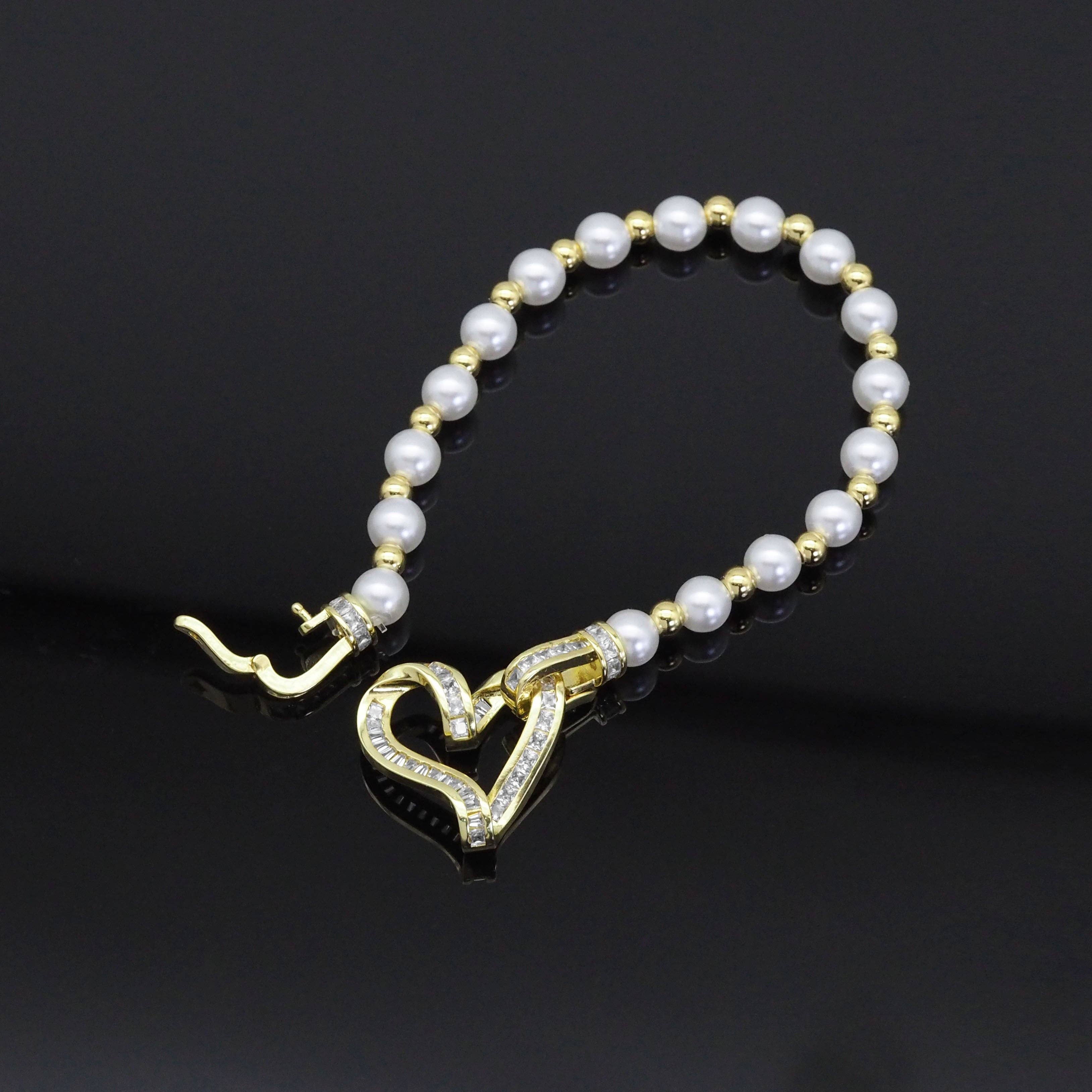 Pearl Gold Spacer with Heart Clasp Bracelet , Sku#LD474