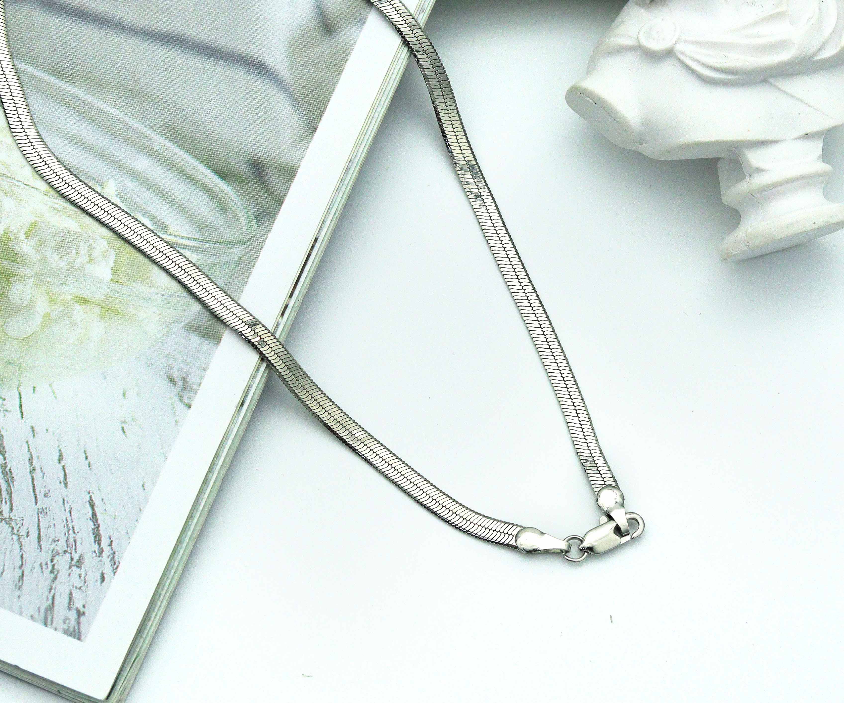 Herringbone chain necklace, M383N