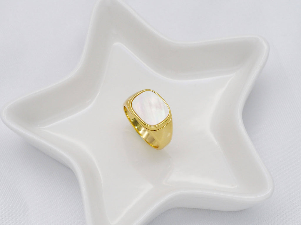 Square Pearl Signet Ring, Sku#ML57