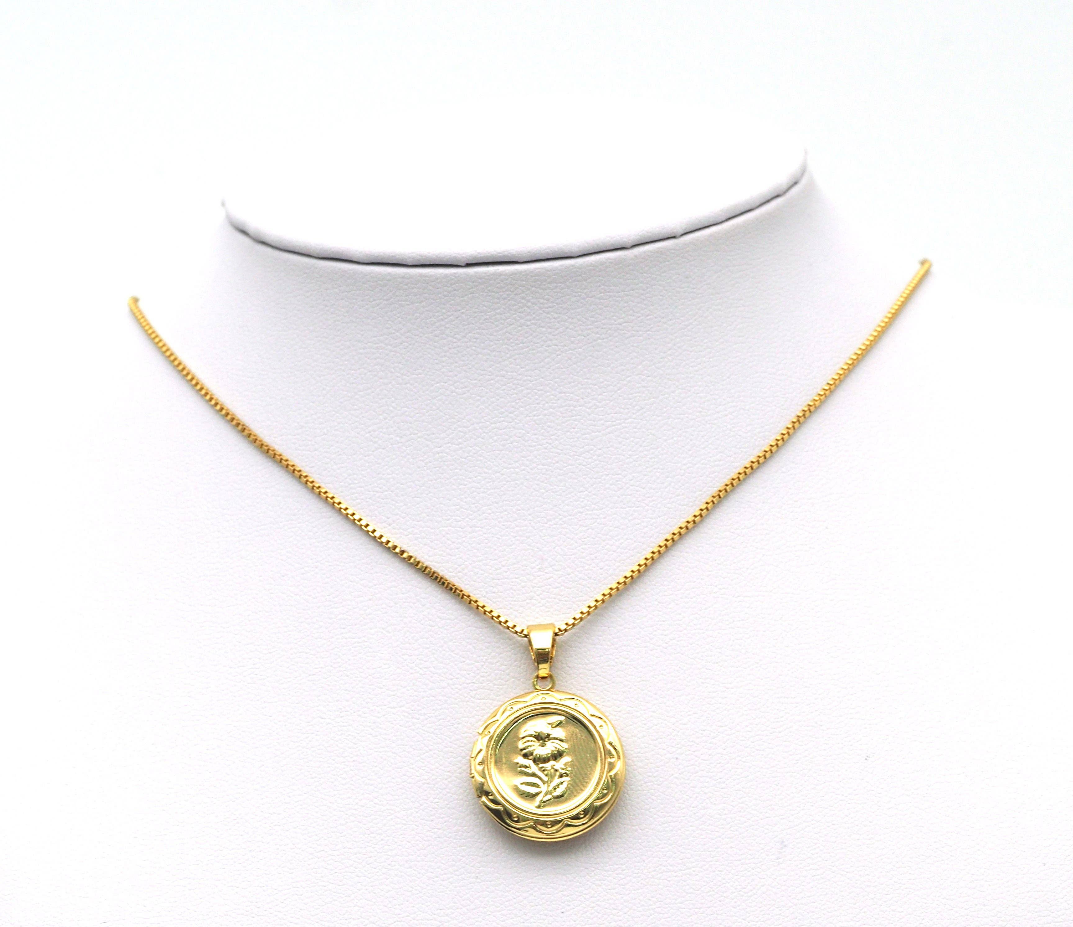 Lockets Rose Flower On Round Pendant, Sku#FH190