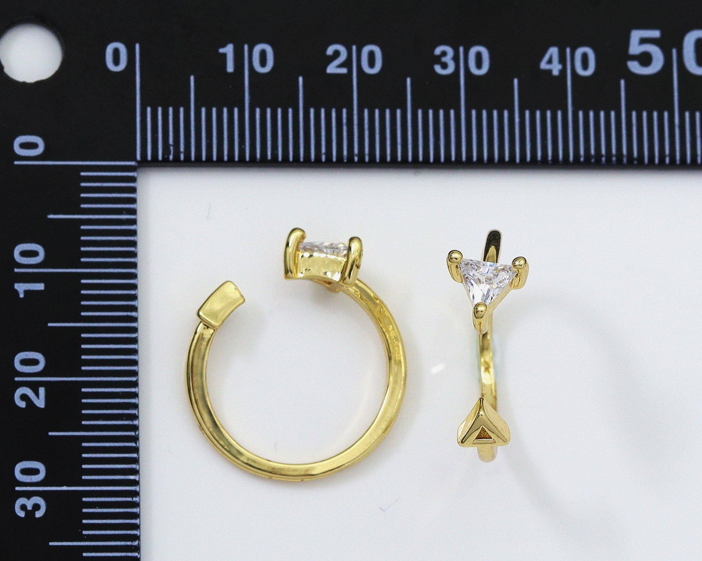 CZ Triangle Arrows Adjustable Ring, Sku#LD256