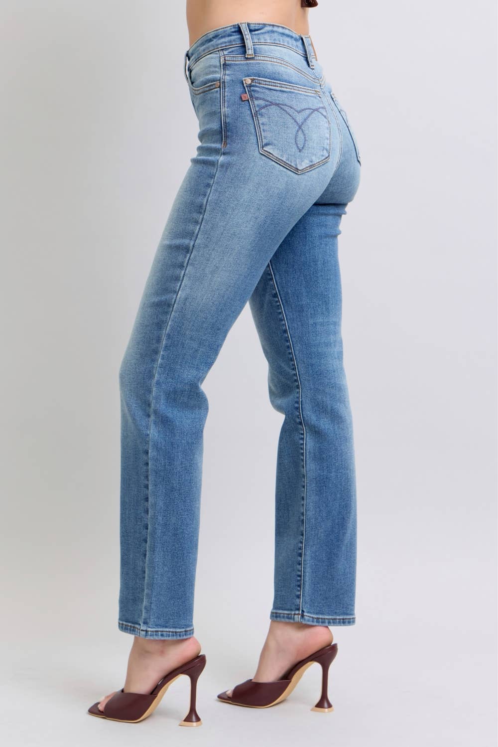 Shiloh - Vintage Wash Thermal Straight Jeans