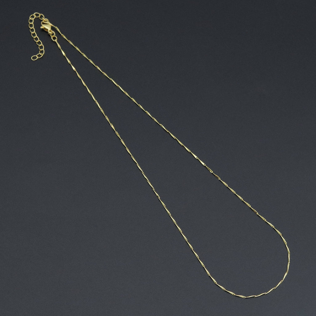 Dainty Gold Triangle Chain Necklace, Sku#LD542