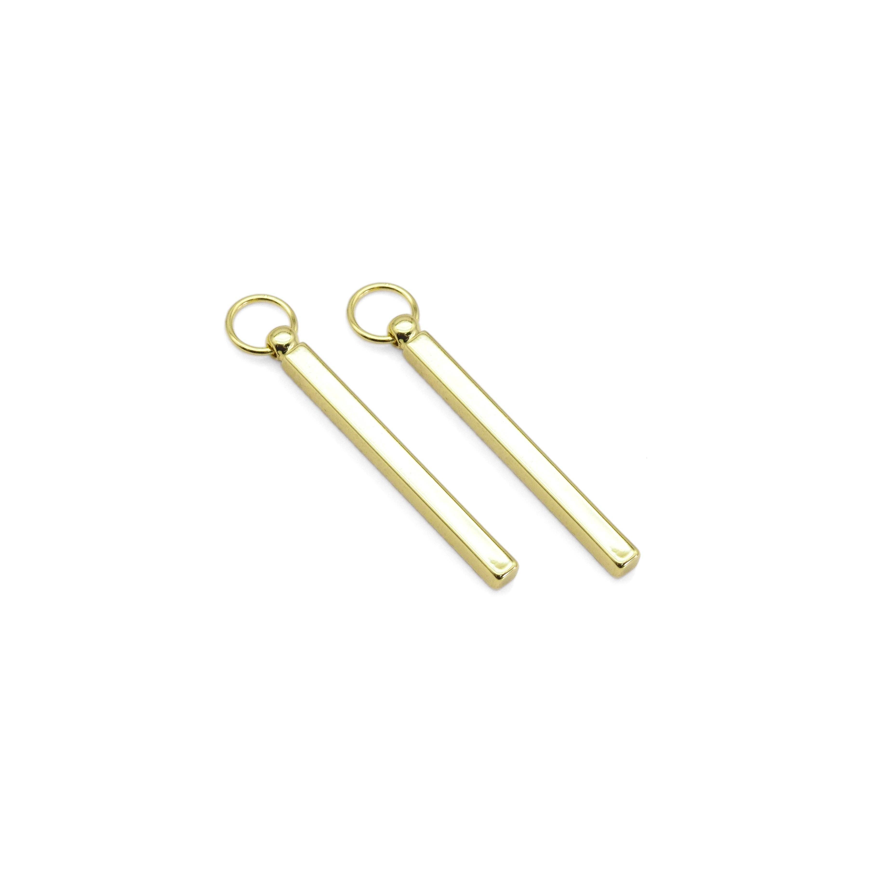 Plain Gold Long Bar Pendant, Sku#A137