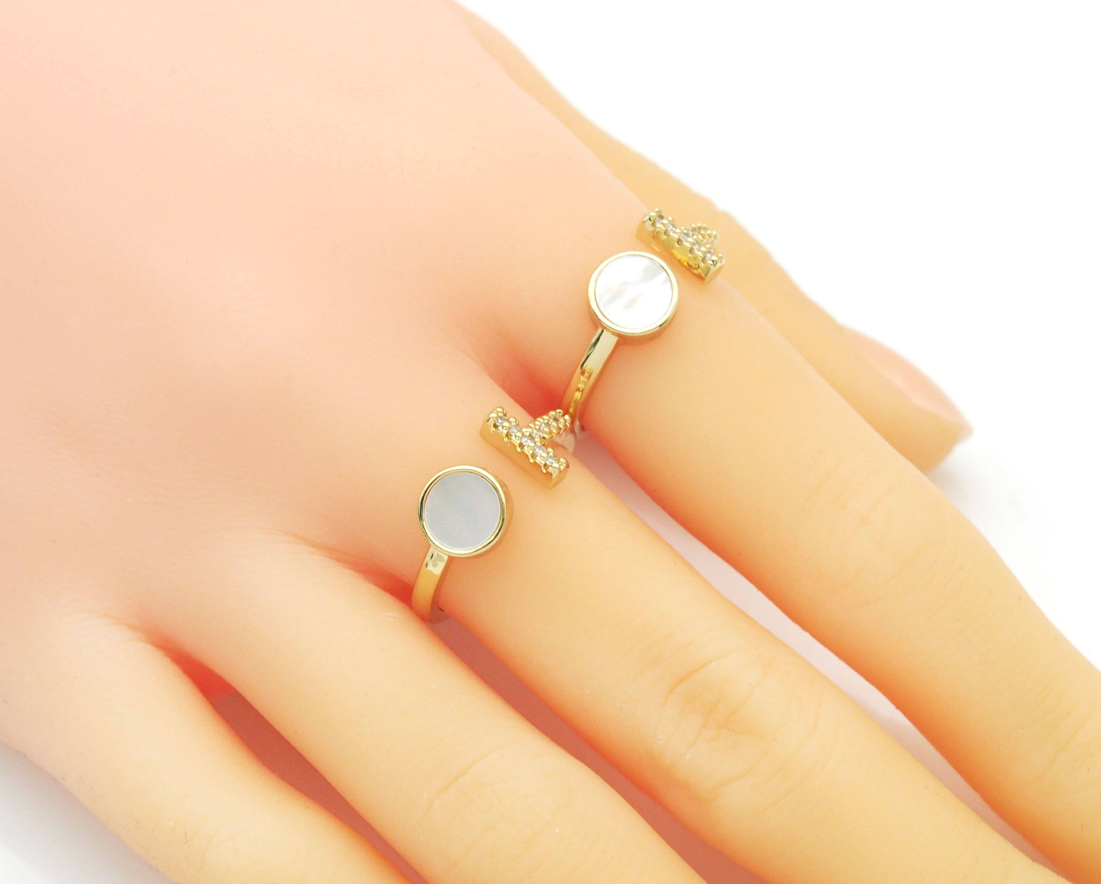 Round Mother of Pearl Bar ring, Sku#X369
