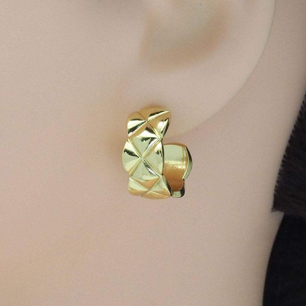 Gold Flower Hammered Huggie Hoop Earrings, Sku#LK841