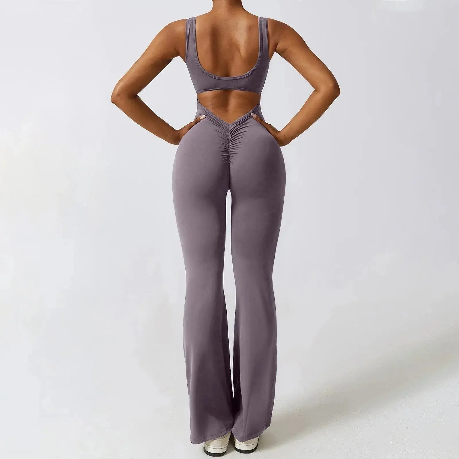Scrunch Gym Set – Flairé™ V Back Seamless Workout Set