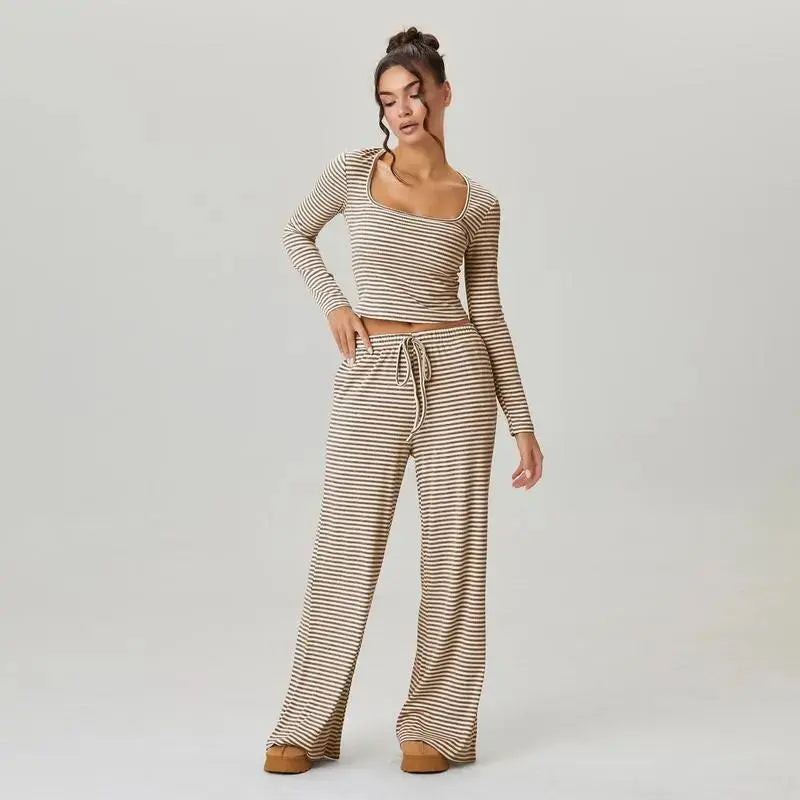 Ensemble Lounge Flaire™ à Rayures pour Femme – Tenue Deux Pièces à Col Carré