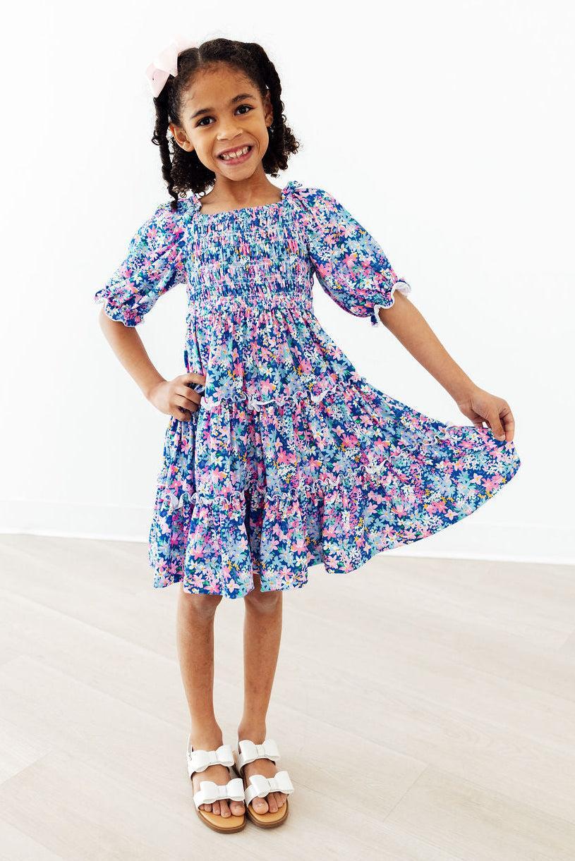 Robe smockée à volants « Darling Daisies »