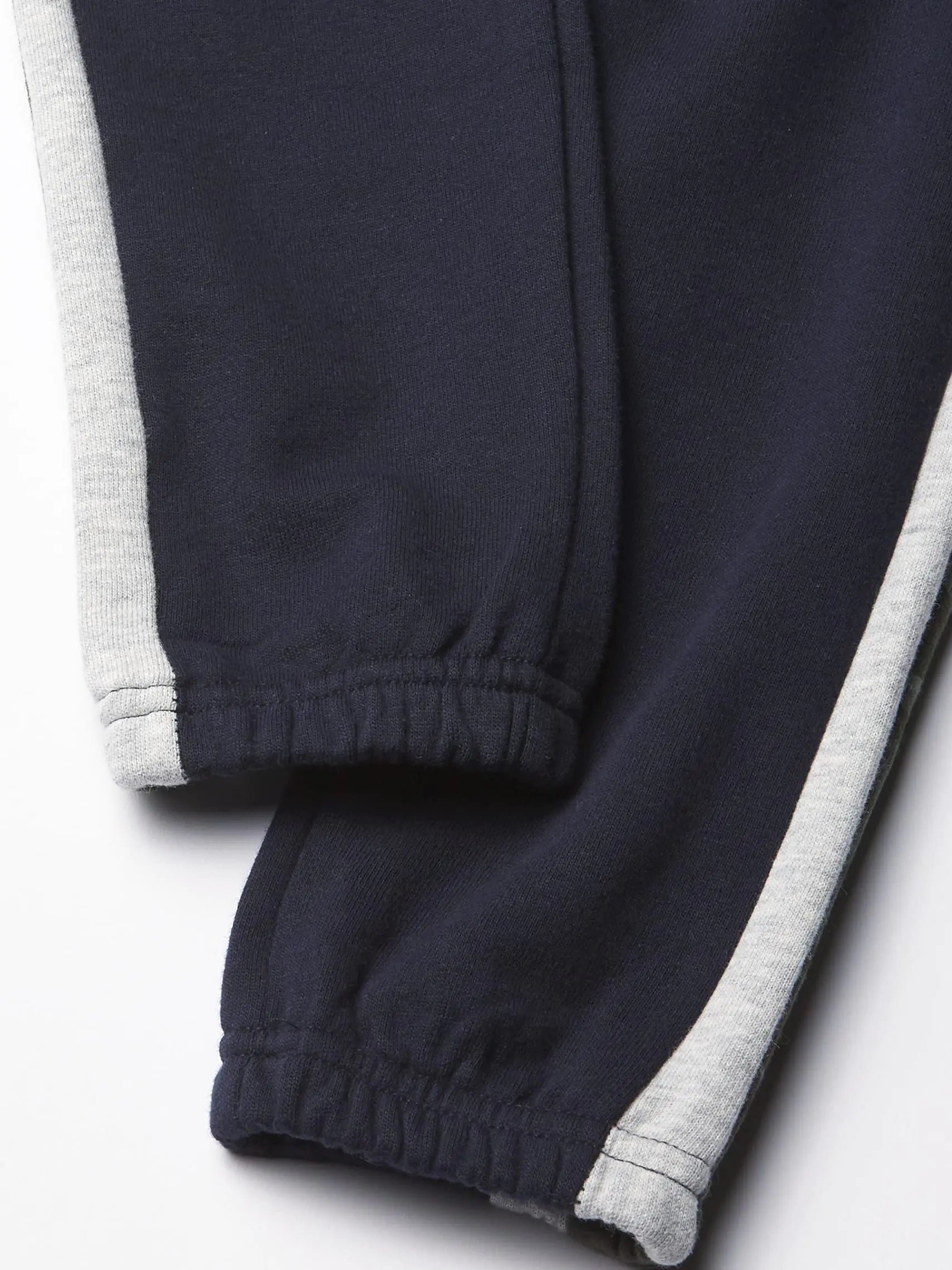 Nautica Boys' Basic Fleece Jogger Sweatpants, Elastic Waistband with Drawstring Closure, Super Soft Cotton-Blend 10-12 Navy Blue - # BOAA12410002