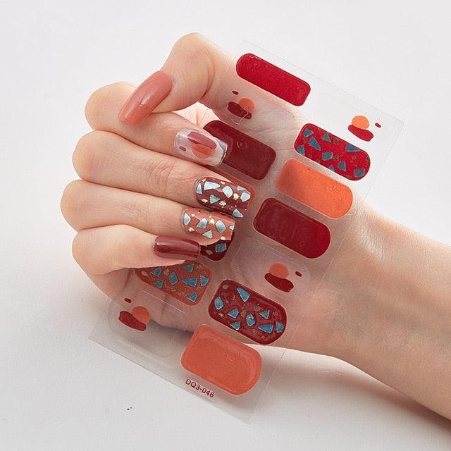 New Year Patterned Nail Decor Nail Polish Nail Art Stickers Full Beauty Sticker for Nails Nail Accessorie Christmas Nail Sticker 3D Nail Art Stickers Decal Slider Template Diy Nail Tool Decorations Nail Art Design Self Adhesive Luxury Designer Nail Sticke