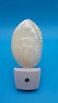 Pearl White Clam Shell LED Night Light – Premium Coastal Décor Accent