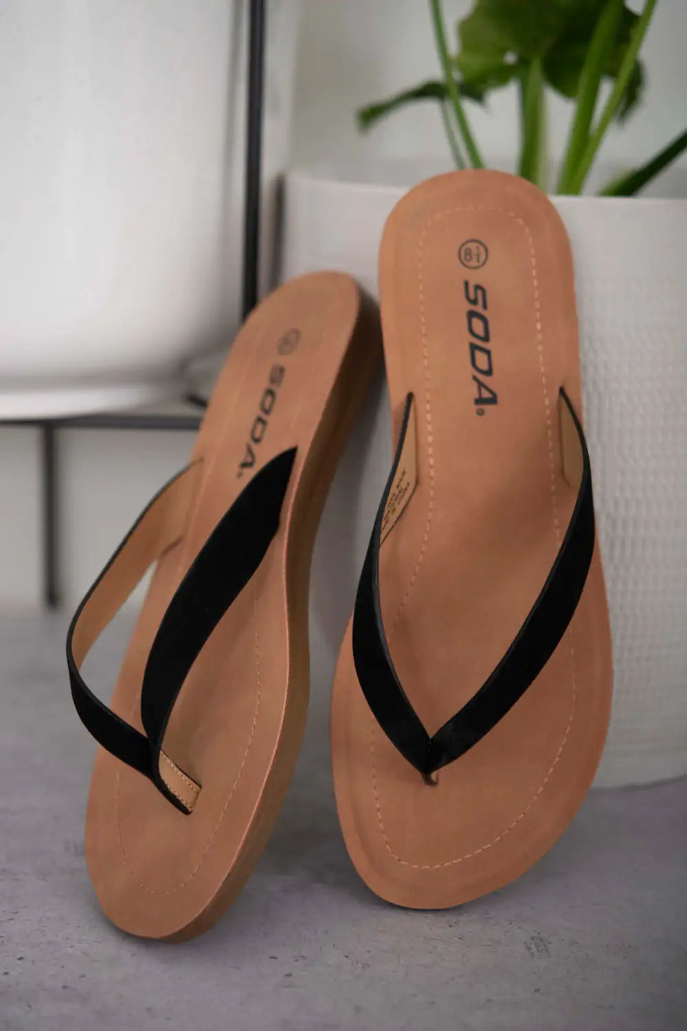 Perfect Summer Flip-Flop Sandals - # GIAA72510001