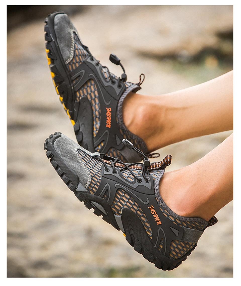Quick Dry Men Sneakers Slip On Upstream Shoes Water Hiking Beach Surfing Shoes Sandals Barefoot Beach Sneakers Swim Boating Fishing Yoga Gym
