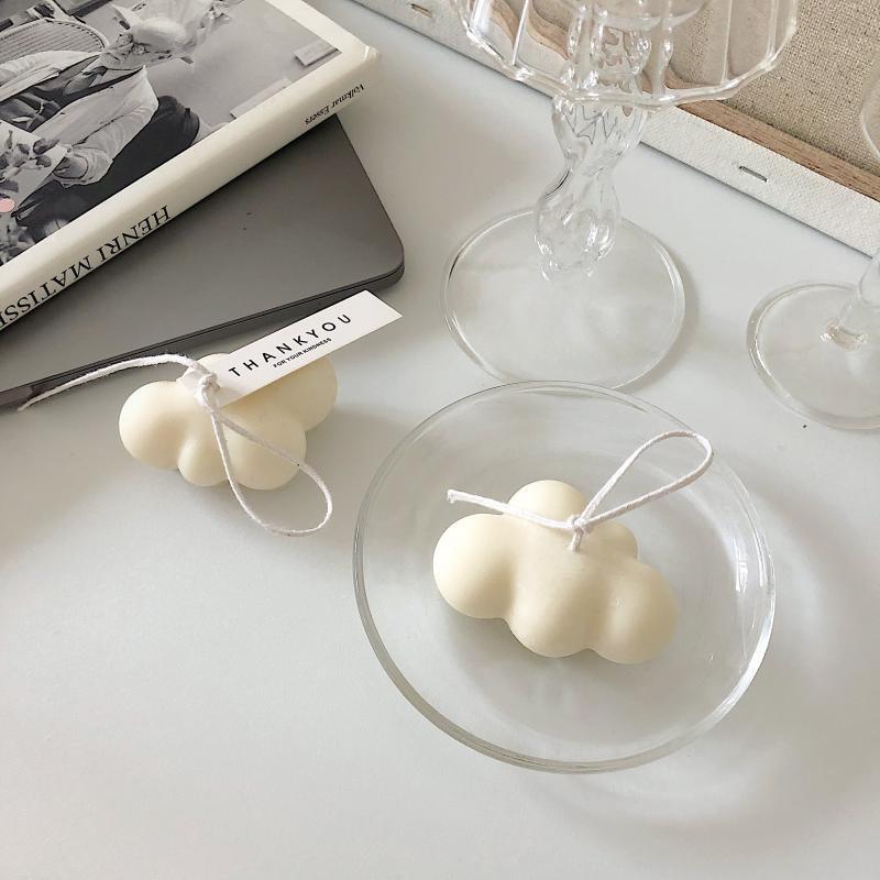 Small Scented Cloud Shape Birthday Candle Handmade Scented Candle Hand Poured Decorative Candle Aesthetic Candle Room Decor For Home Use Bedroom Romantic Soy Candle Home decoration Mother's Day Gifts