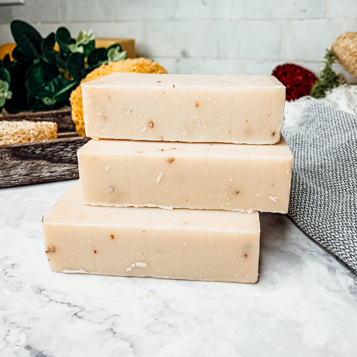 Tea Tree Grapefruit Body Scrub With Sea Salt Oatmeal Peppermint Exfoliating Soap