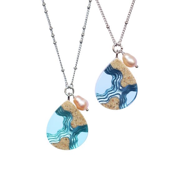 Tombolo Necklace – Aqua & Ultramarine Resin with Freshwater Pearl